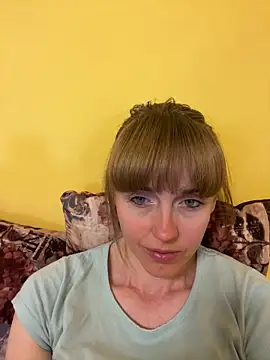 Kamilochka29511 online show from 05/24/26, 07:24