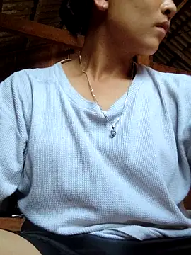 Olivia-ly online show from 05/19/26, 12:38