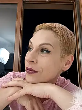 KittyDesiree online show from 06/25/26, 07:07