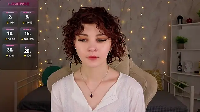 Kira  Fluffy online show from 06/14/26, 12:08