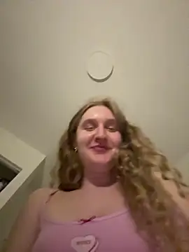 pr1ncess mads17 online show from 05/15/26, 11:23