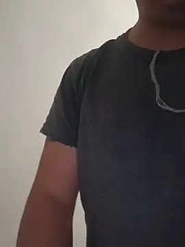 Snapshot of MarlonArrech chatting on 07/17/26, 04:34 MarlonArrech online show from 07/17/26, 04:34