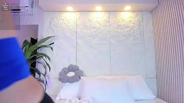 Dulce Vict online show from 06/19/26, 03:55