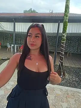 Luisa Madrid online show from 05/22/26, 11:38