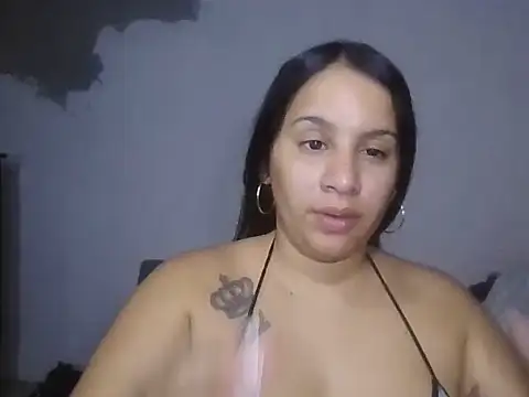 tifanny27 online show from 08/04/26, 05:54