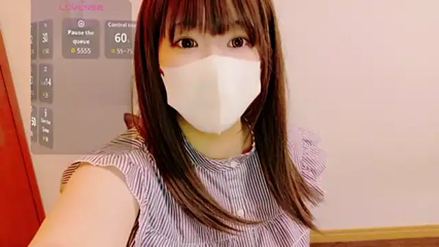 Mafuyu 0x0 online show from 05/17/26, 11:50