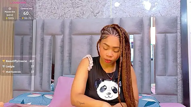 thinsamathagirl online show from 06/12/26, 02:21