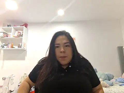 Snapshot of Maca3468 chatting on 05/16/26, 03:47 Maca3468 online show from 05/16/26, 03:47