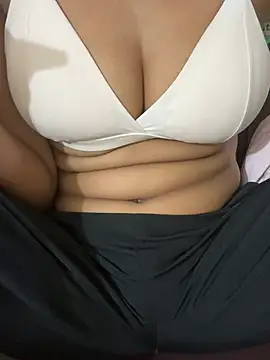 Poonam-Ray online show from 06/17/26, 06:27
