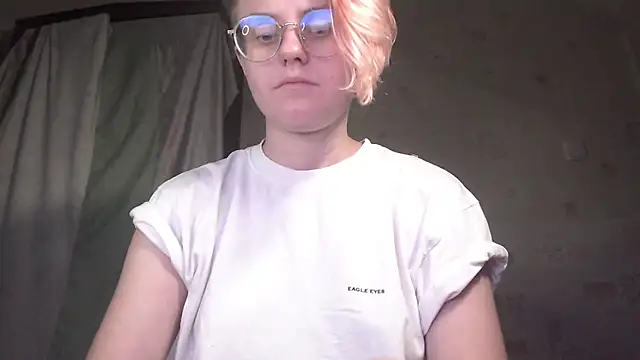 Snapshot of __Freya___ chatting on 07/16/26, 05:41 Freya online show from 07/16/26, 05:41