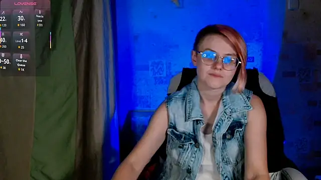 Snapshot of __Freya___ chatting on 07/19/26, 04:11 Freya online show from 07/19/26, 04:11