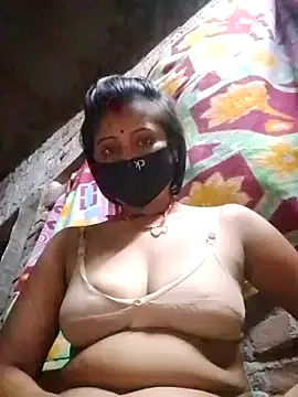 Snapshot of Rachnaaapkijaan78 chatting on 05/19/26, 04:57 Rachnaaapkijaan78 online show from 05/19/26, 04:57