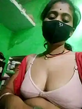 Snapshot of Rachnaaapkijaan78 chatting on 06/19/26, 11:36 Rachnaaapkijaan78 online show from 06/19/26, 11:36