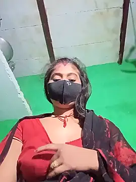 Snapshot of Rachnaaapkijaan78 chatting on 07/05/26, 10:39 Rachnaaapkijaan78 online show from 07/05/26, 10:39