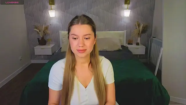 Shakira Lux online show from 06/02/26, 09:00