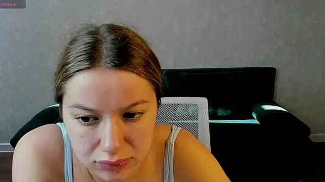 Shakira Lux online show from 06/10/26, 01:06