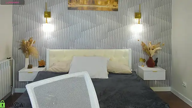 Shakira Lux online show from 06/22/26, 09:17
