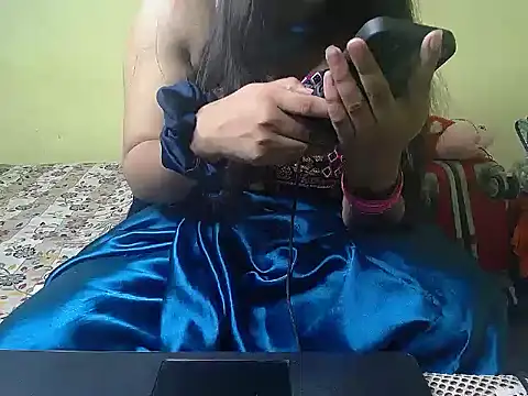modelqueen5 online show from 06/15/26, 07:32