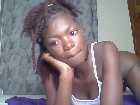 Snapshot of Belle_bubbles chatting on 05/21/26, 09:11 Belle bubbles online show from 05/21/26, 09:11