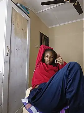 Snapshot of slim_ebon chatting on 06/29/26, 11:32 slim ebon online show from 06/29/26, 11:32