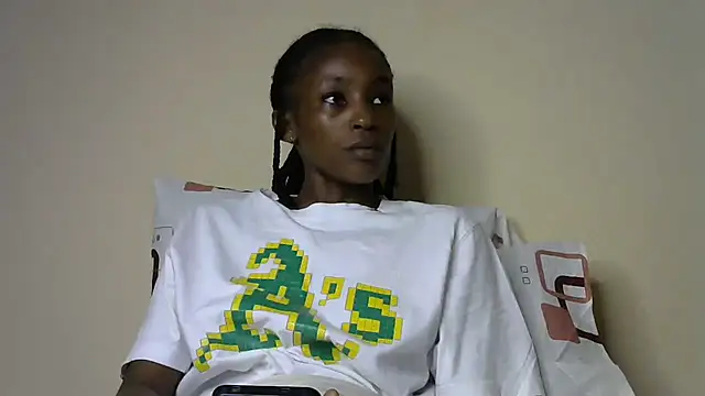 Snapshot of slim_ebon chatting on 07/05/26, 12:23 slim ebon online show from 07/05/26, 12:23