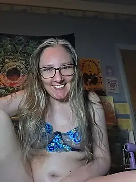 Izzylove47 online show from 06/23/26, 09:35