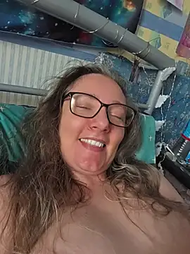 Izzylove47 online show from 06/27/26, 09:03