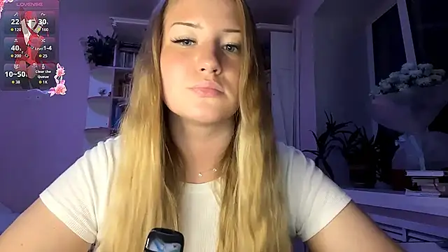 Lisi Kiss  online show from 06/21/26, 07:16