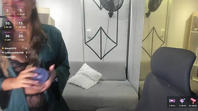 SophieWatson  online show from 06/27/26, 01:17