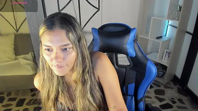 SophieWatson  online show from 07/10/26, 12:41