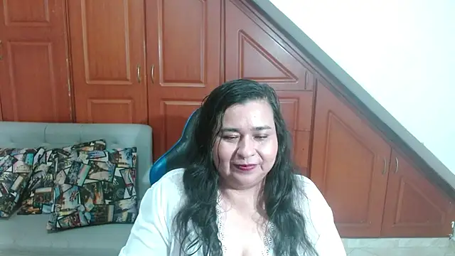 katiusca rm online show from 06/23/26, 02:04