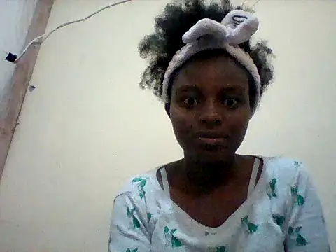 liligal online show from 06/04/26, 04:40