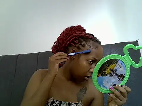 Snapshot of Bianca0011 chatting on 06/18/26, 05:51 Bianca0011 online show from 06/18/26, 05:51