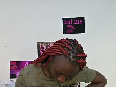 Snapshot of mardhiyah chatting on 07/18/26, 04:05 mardhiyah online show from 07/18/26, 04:05