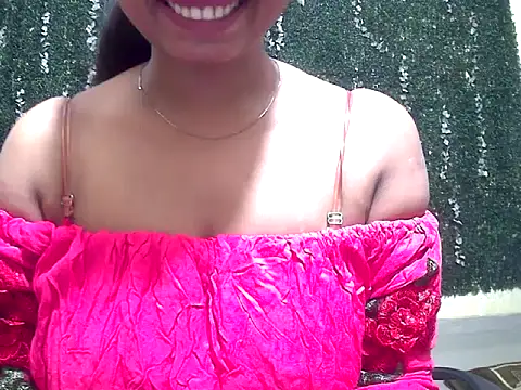 Snapshot of shallykaur chatting on 06/22/26, 04:09 shallykaur online show from 06/22/26, 04:09