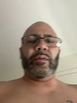 bigdick20101 online show from 05/28/26, 06:05