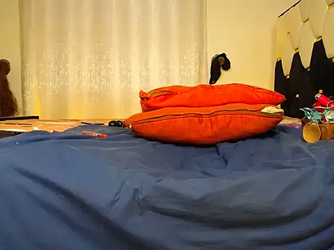 KinkQueenLove online show from 06/07/26, 08:07