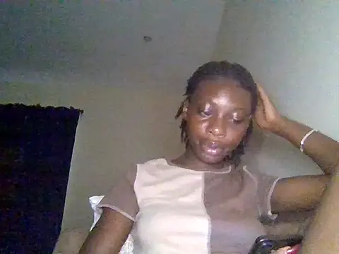 miss petite0 online show from 05/26/26, 07:04