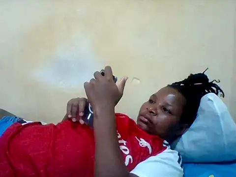 Snapshot of Camilla-Sweets chatting on 06/30/26, 05:08 Camilla-Sweets online show from 06/30/26, 05:08
