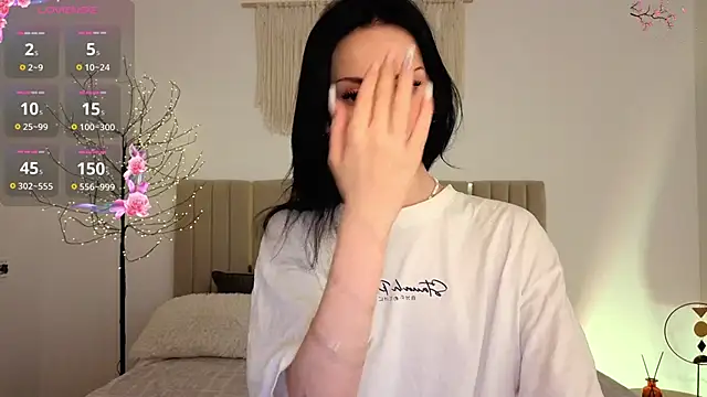 Little1 molly online show from 06/11/26, 08:29