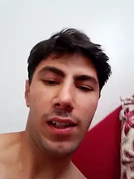 Snapshot of estetikmen2 chatting on 07/21/26, 03:14 estetikmen2 online show from 07/21/26, 03:14