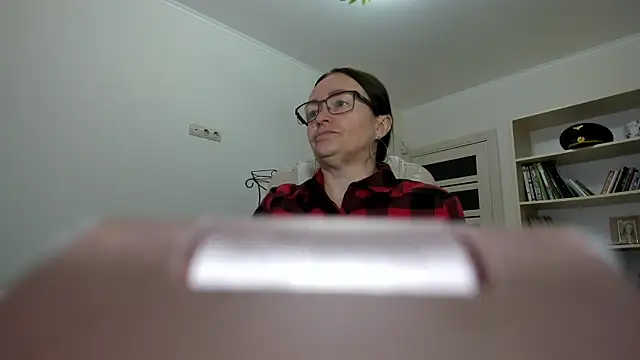 Vika73 online show from 11/08/25, 07:08