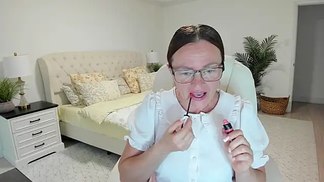 Vika73 online show from 06/11/26, 10:57