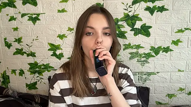 LisaPorse online show from 05/23/26, 06:51