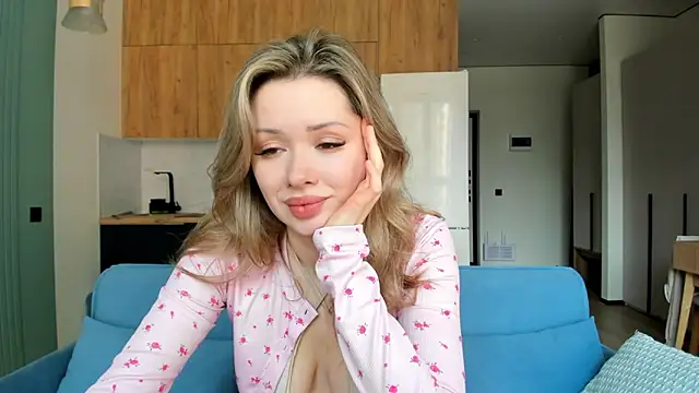CassieArmas online show from 05/19/26, 06:20