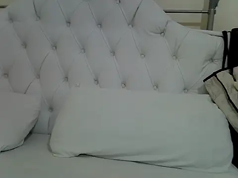 slimmykim online show from 07/03/26, 06:31