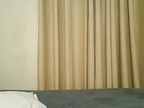 Chocolate vee online show from 07/12/26, 11:40