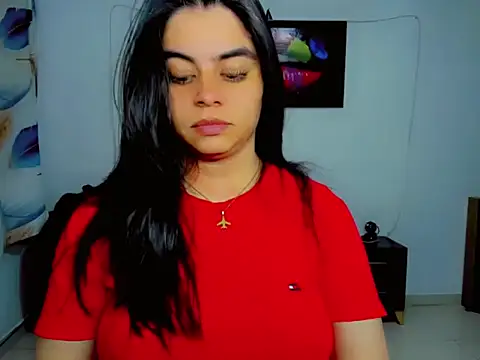 Maddi ivanova2026 online show from 05/18/26, 12:18