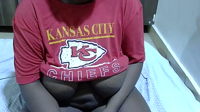 RawHoneyXo- online show from 05/30/26, 11:40