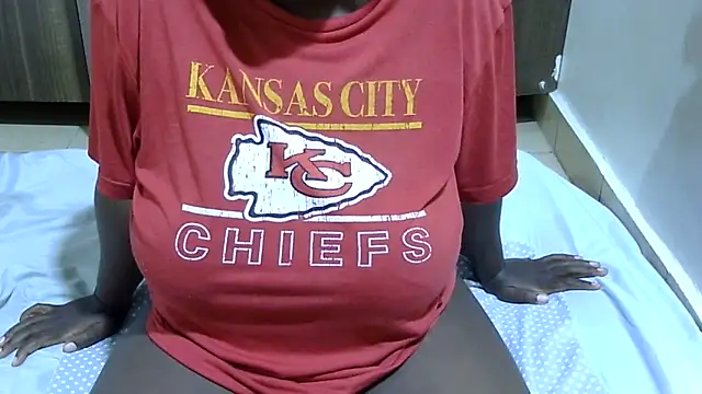 RawHoneyXo- online show from 05/31/26, 12:41